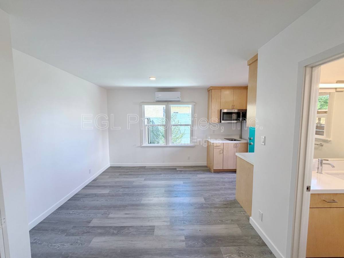 Apartment for rent at 4239 1 2 W 64th St, Los Angeles, CA 90043