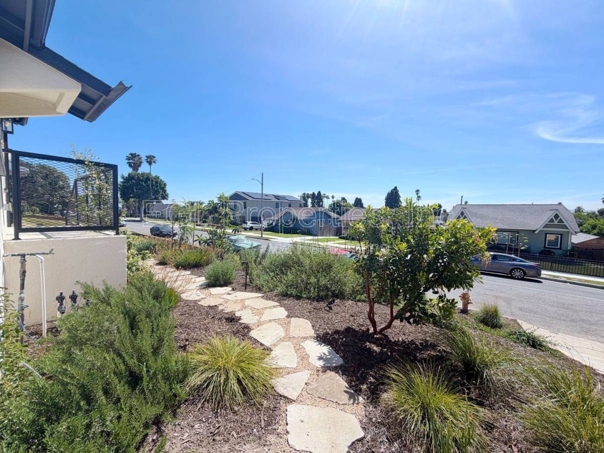 Apartment for rent at 4239 1 2 W 64th St, Los Angeles, CA 90043