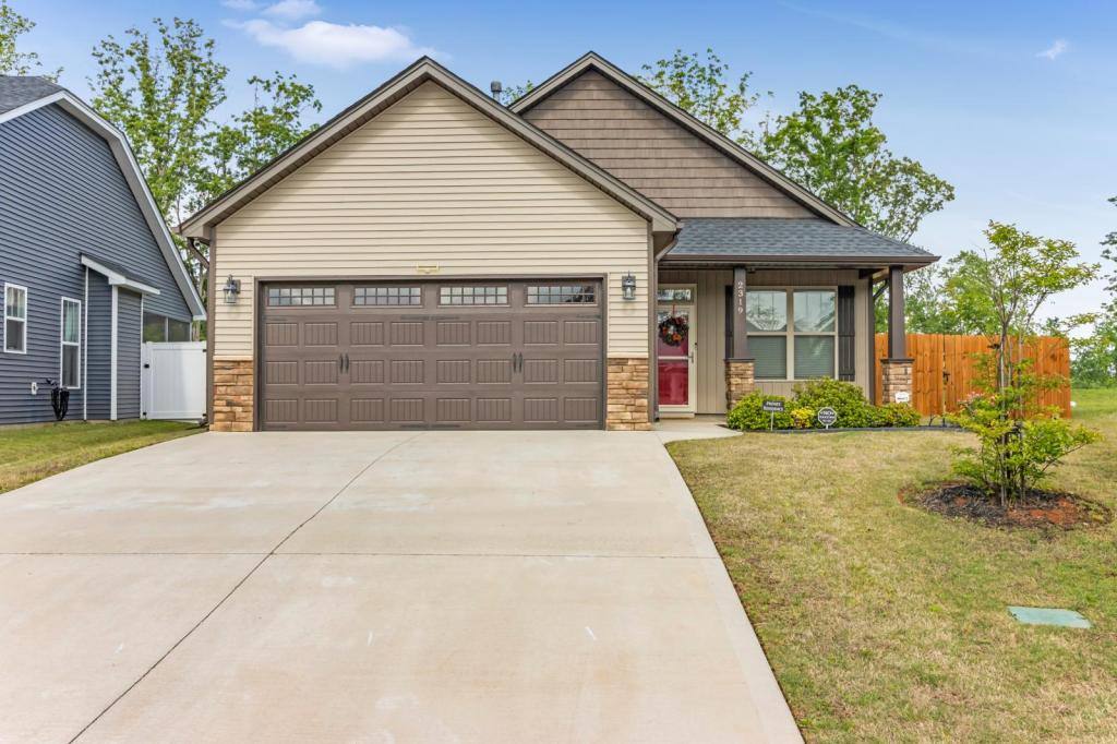 House for rent at 2319 Davenport Court, Moore, SC 29369