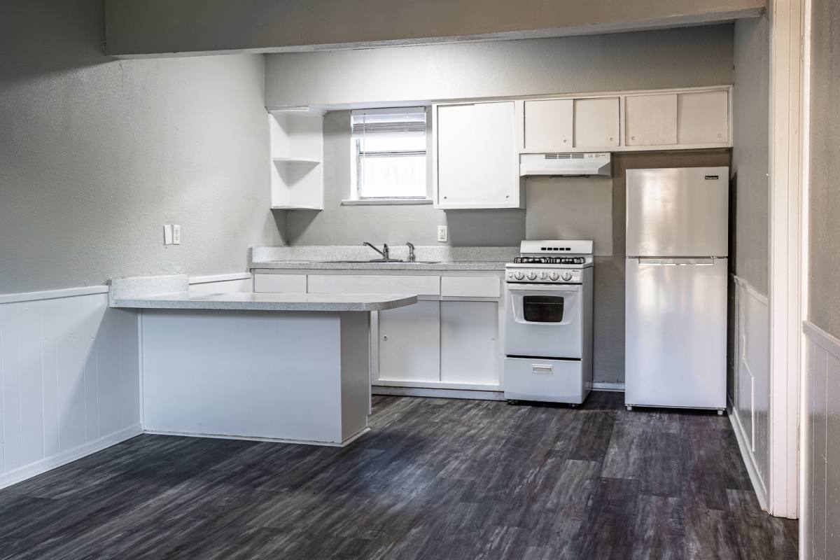 Apartment for rent at 122 Harmon Rd #108, Hurst, TX 76053