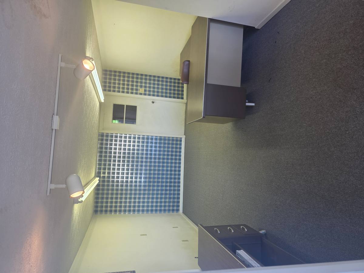 Apartment for rent at 812 S Kentucky Ave #GARAGE&OFFICE Space, Corbin, KY 40701