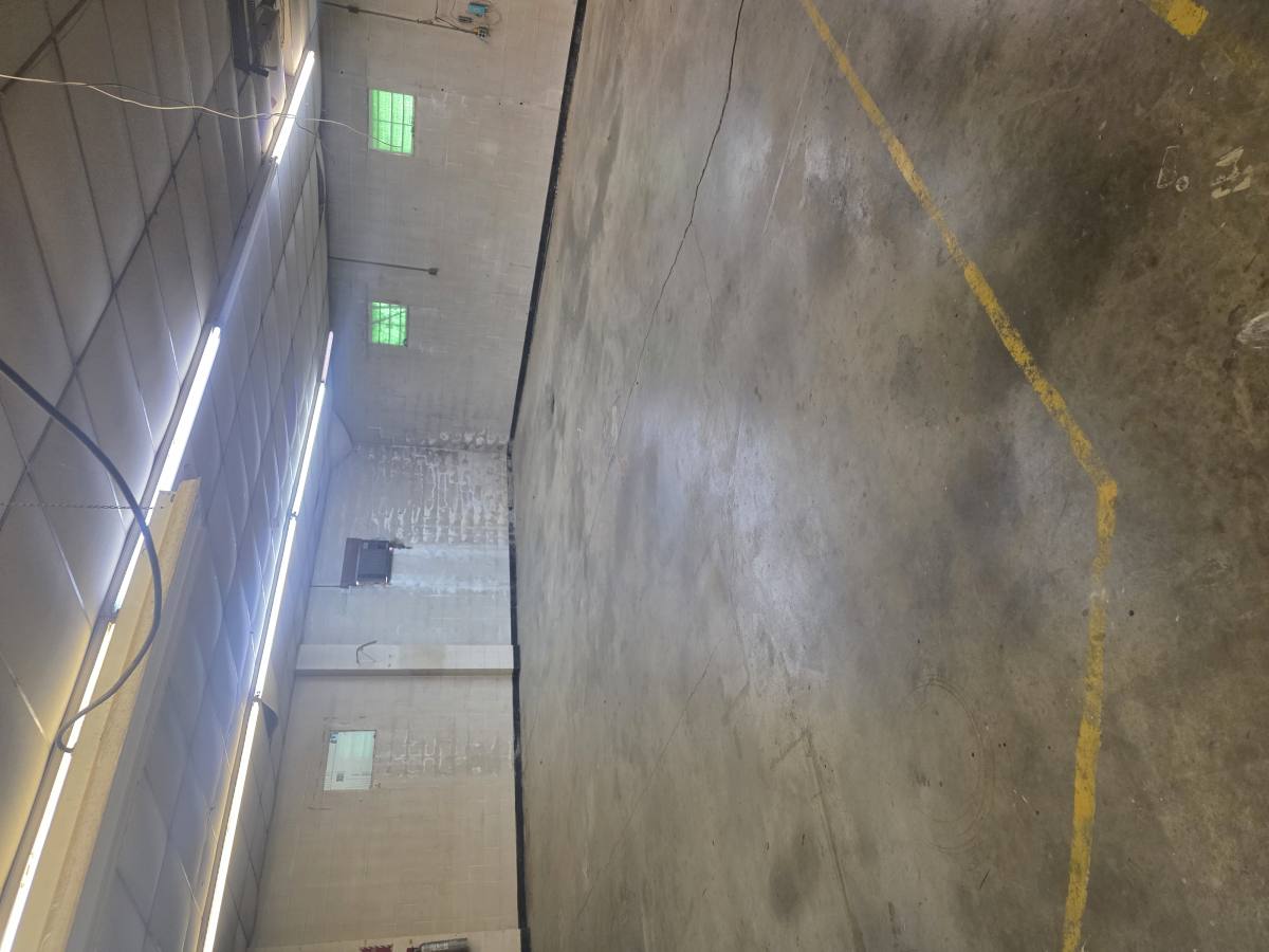 Apartment for rent at 812 S Kentucky Ave #GARAGE&OFFICE Space, Corbin, KY 40701
