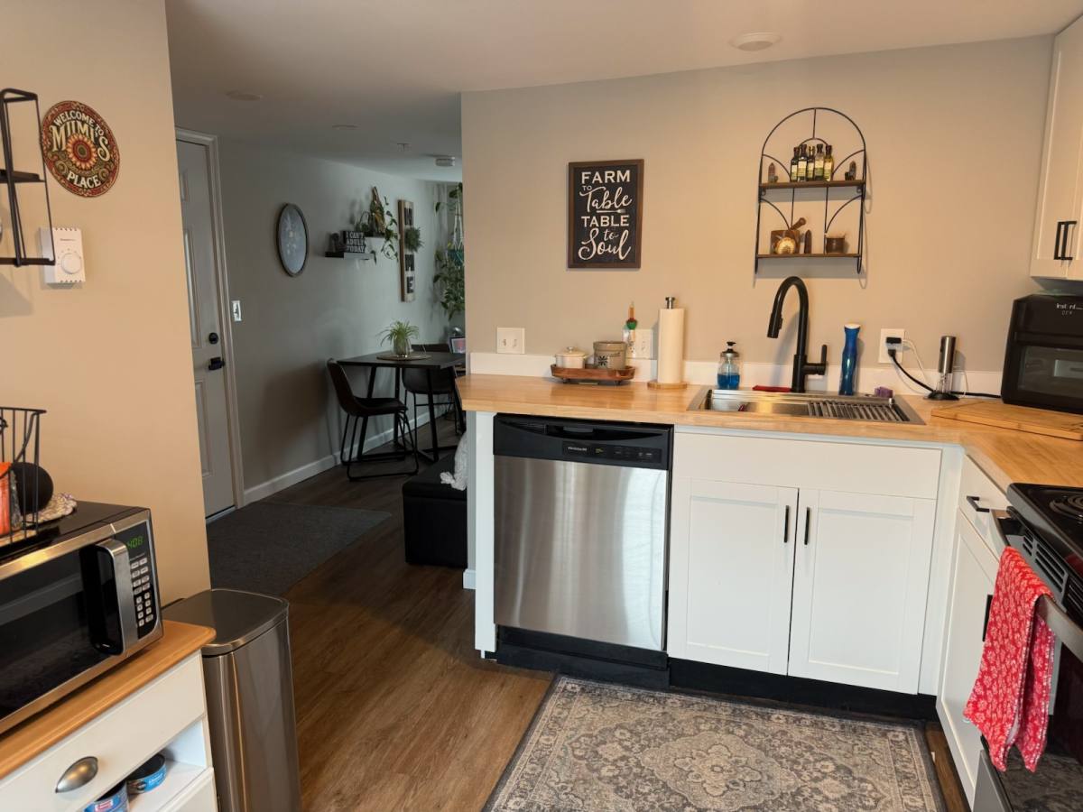 Apartment for rent at 31 Union Square #302, Milford, NH 03055
