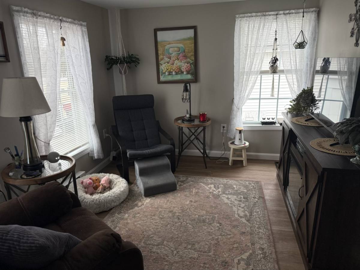 Apartment for rent at 31 Union Square #302, Milford, NH 03055