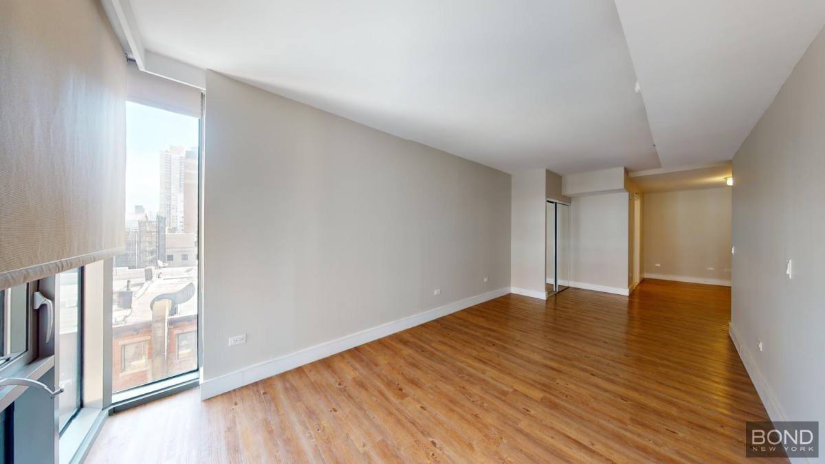 Apartment for rent at 237 E 34th St #606, New York, NY 10016
