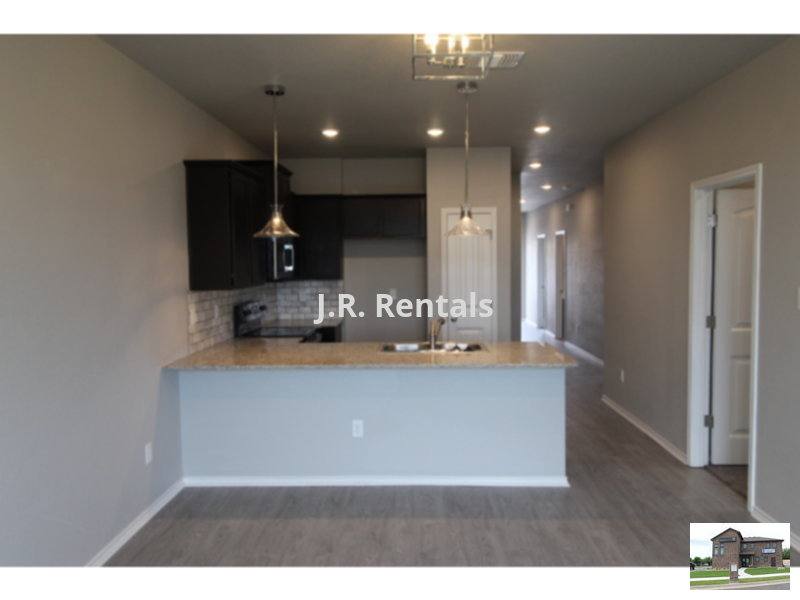Townhouse for rent at 227 Green Valley Dr, Copperas Cove, TX 76522