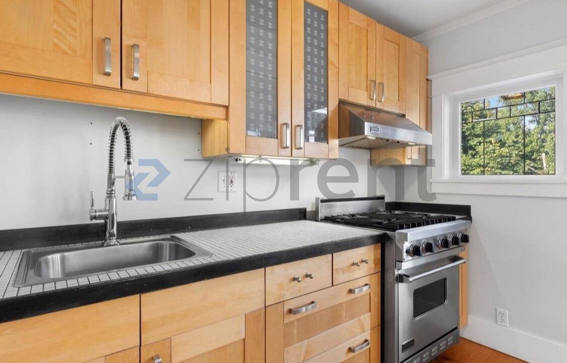 House for rent at 2038 8th Ave N, Seattle, WA 98109