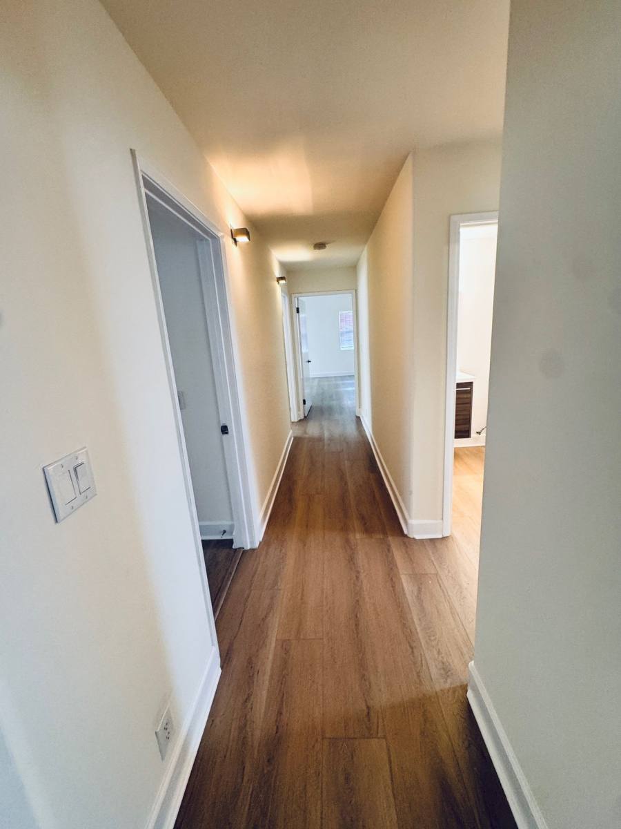 Apartment for rent at 317 S Hamel Rd, Los Angeles, CA 90048
