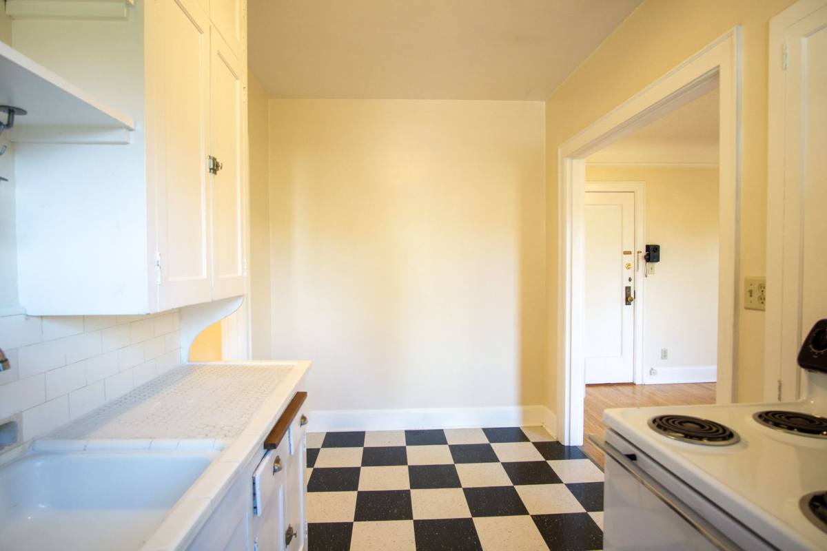Apartment for rent at 1525 NE 24th Ave, Portland, OR 97232