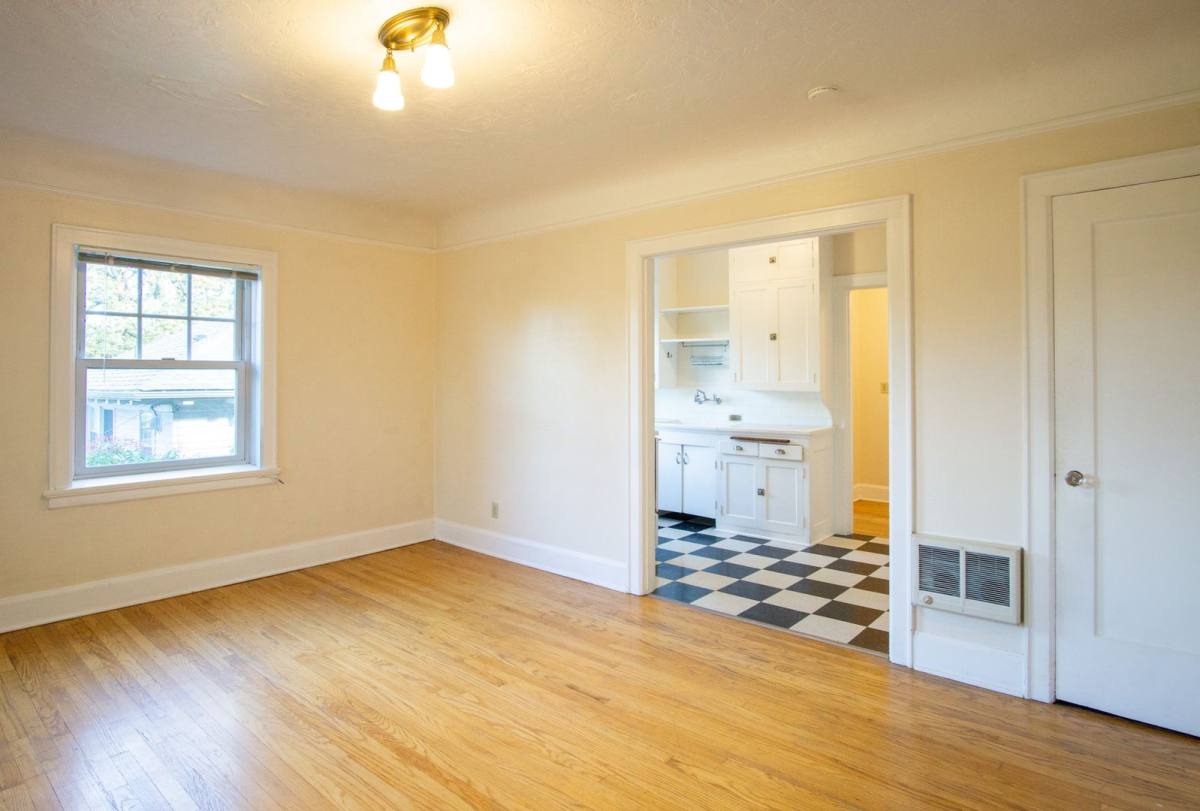 Apartment for rent at 1525 NE 24th Ave, Portland, OR 97232
