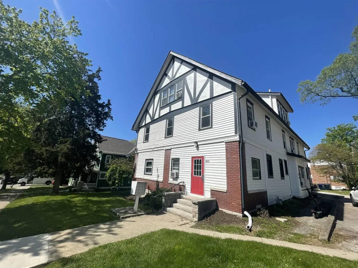 Apartment for rent at 420 S Fess, Bloomington, IN 47401
