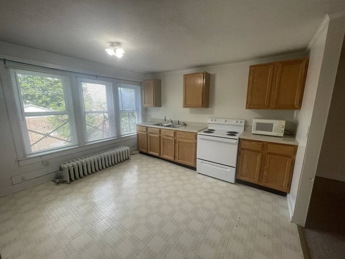 Apartment for rent at 420 S Fess, Bloomington, IN 47401