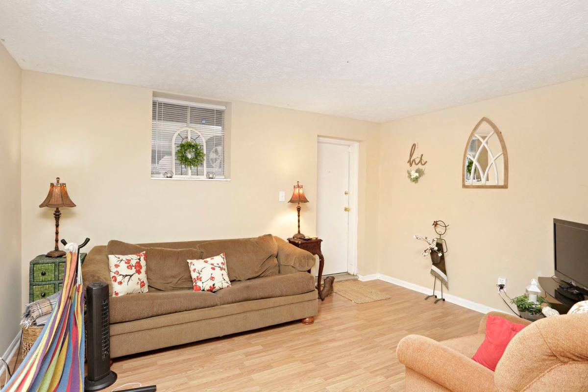 Apartment for rent at 159 Gazette Ave, Lexington, KY 40508