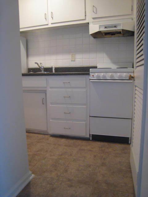 Apartment for rent at 1356 Royalty Court, Lexington, KY 40504