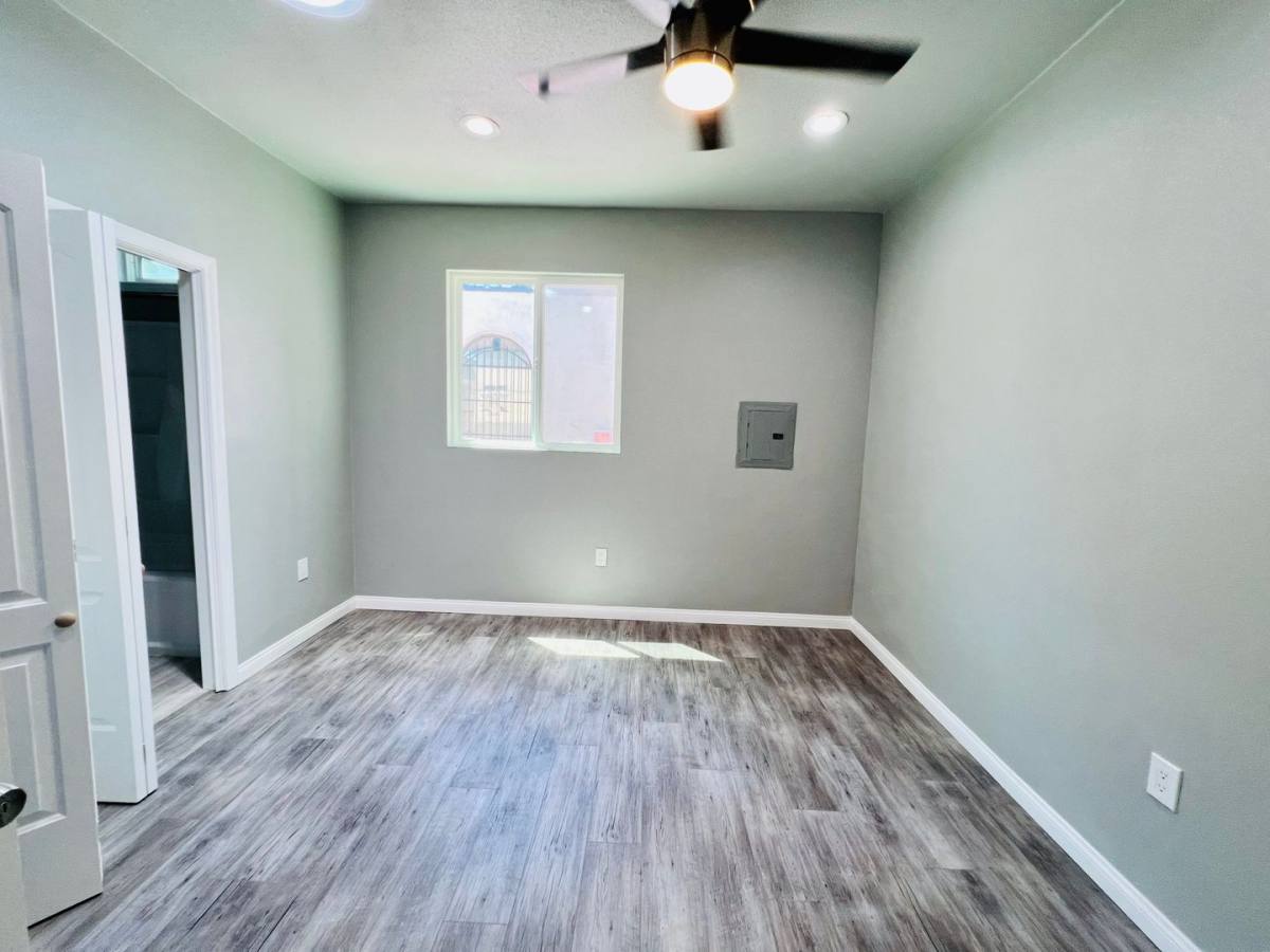 Apartment for rent at 1769-1775 Pacific Ave, Long Beach, CA 90813