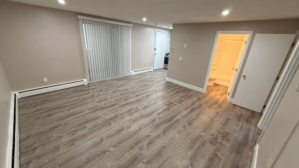 Apartment for rent at 3 Henry Terrace, Worcester, MA 01607