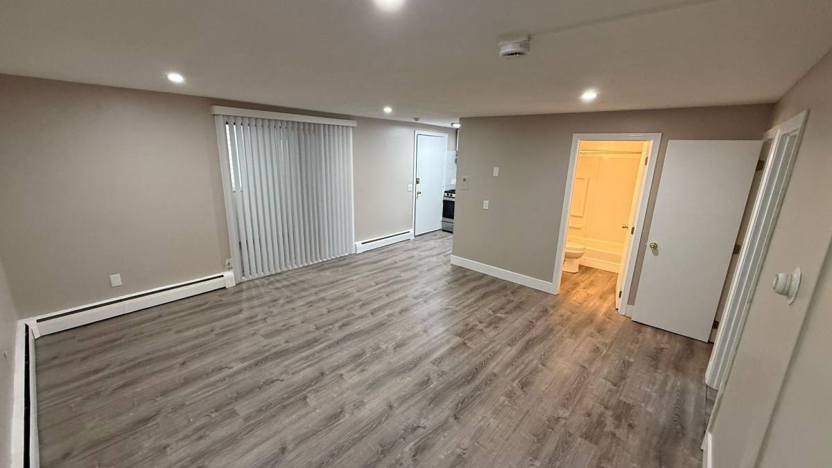 Apartment for rent at 3 Henry Terrace, Worcester, MA 01607
