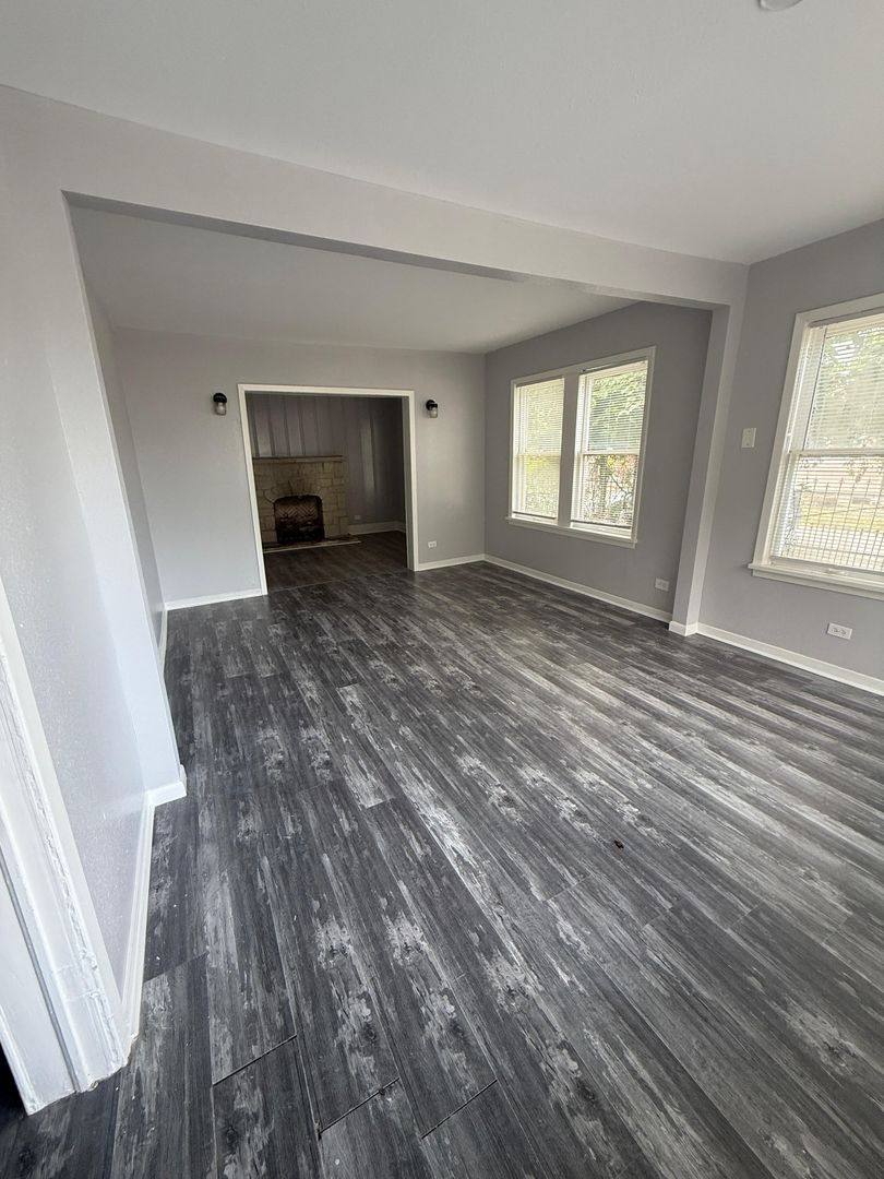 Apartment for rent at 3012 Live Oak St, Houston, TX 77004