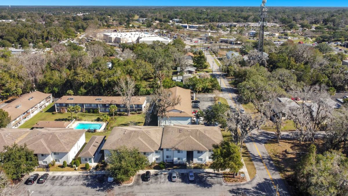 Apartment for rent at 2281 NE 2nd St, Ocala, FL 34470