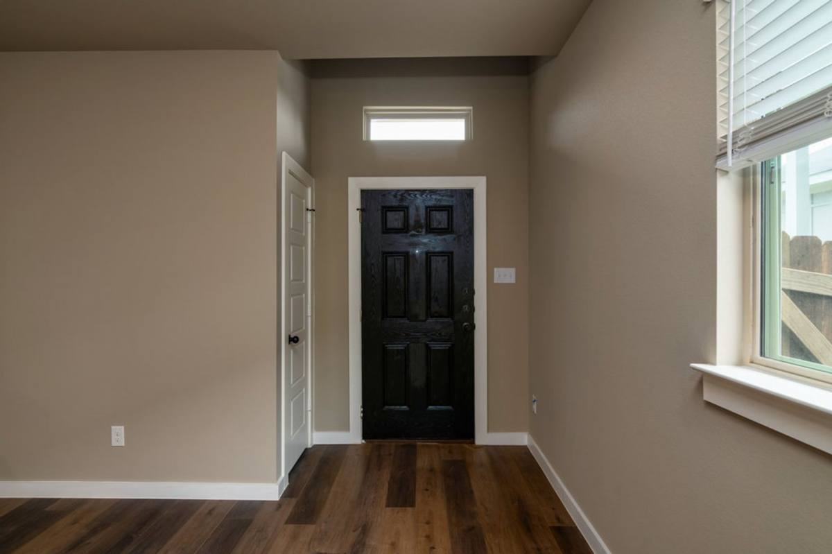 Townhouse for rent at 620 Harvest Moon Dr, Venus, TX 76084