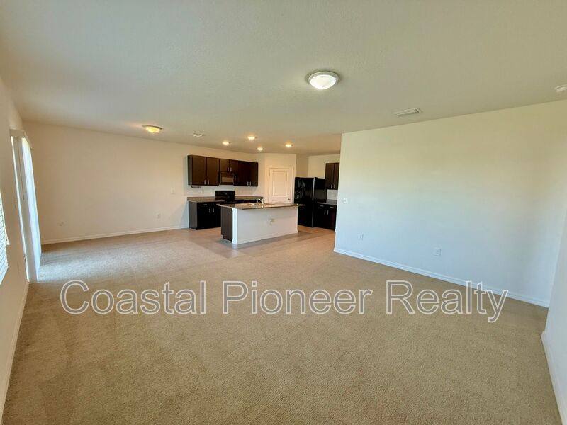 House for rent at 31000 Summer Sun Loop, Wesley Chapel, FL 33545