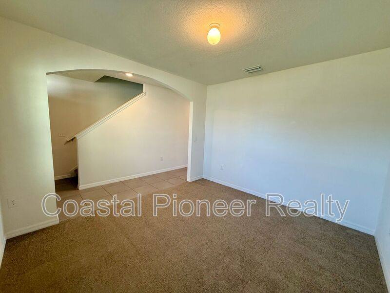 House for rent at 31000 Summer Sun Loop, Wesley Chapel, FL 33545