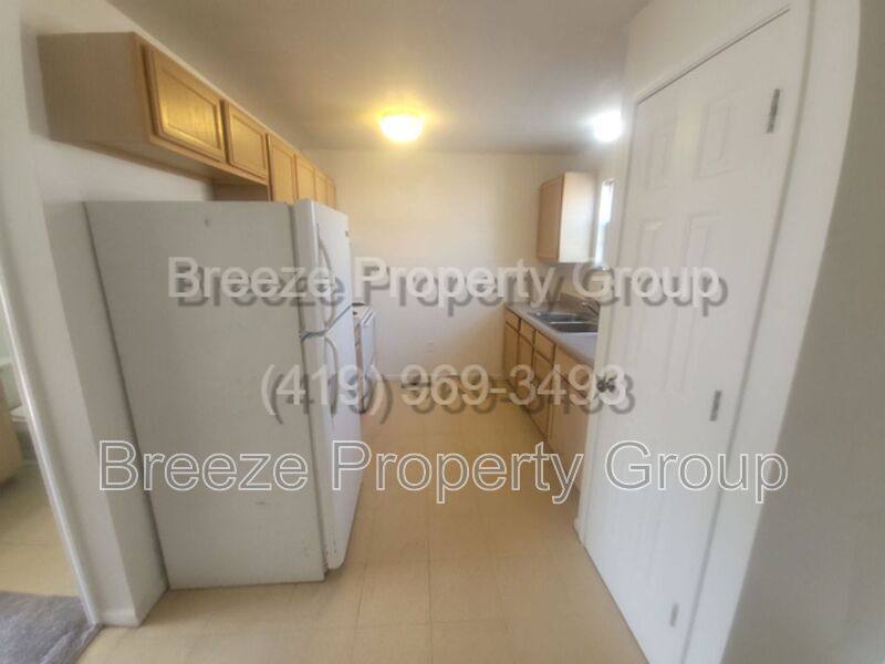 Apartment for rent at 521 Hope St, Lima, OH 45804