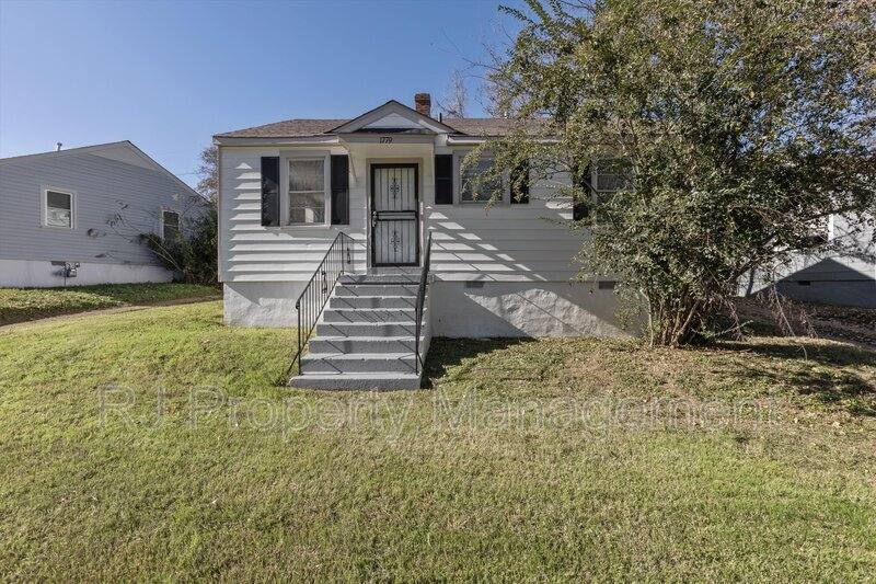 House for rent at 1779 Preston St, Memphis, TN 38106