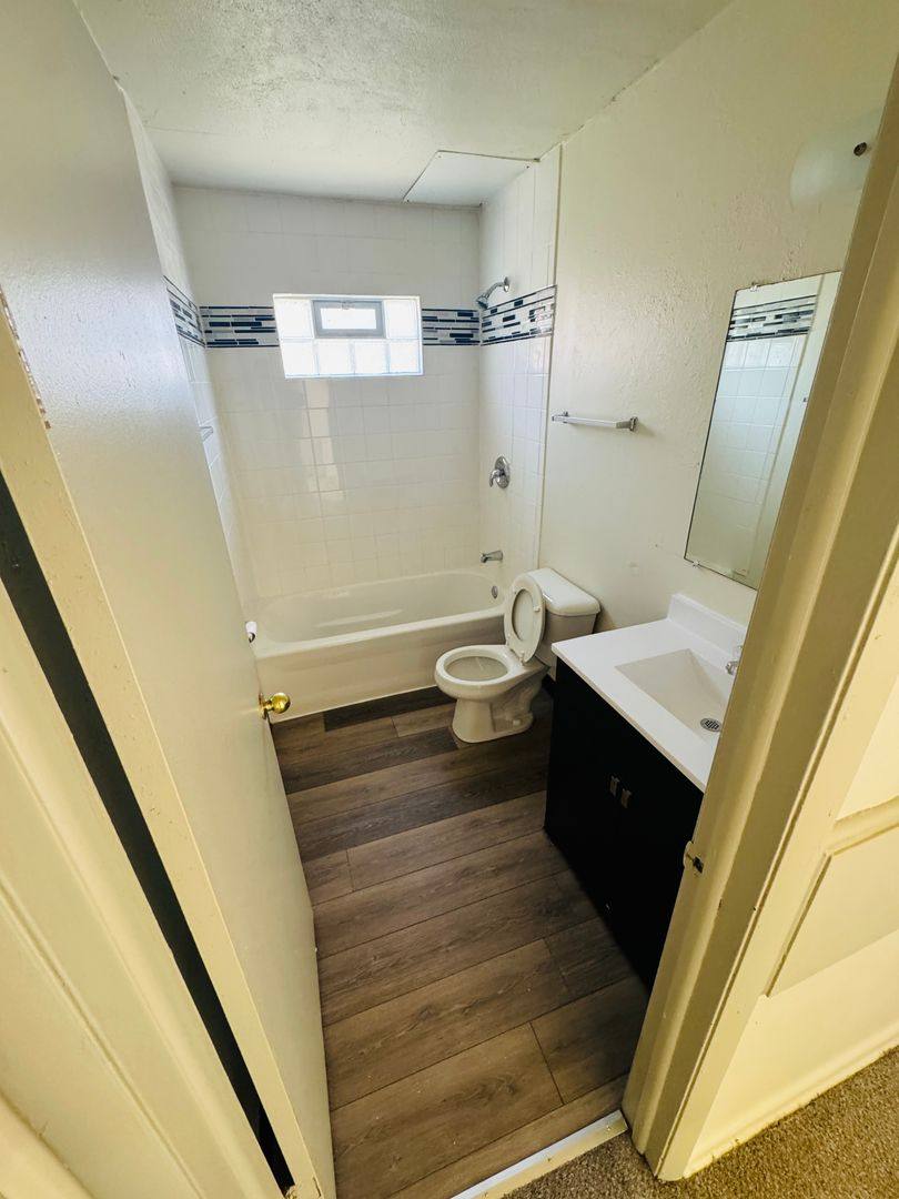 Apartment for rent at 156 S Grand Ave, Waukesha, WI 53186