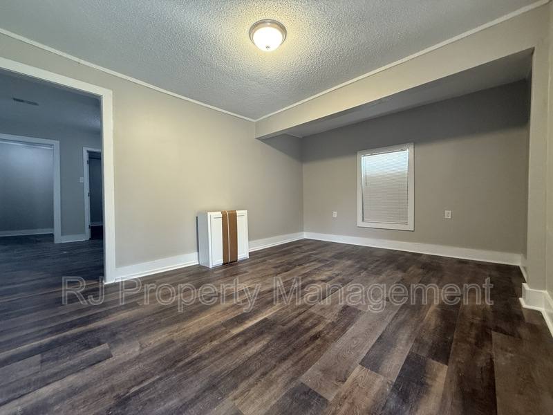House for rent at 705 Harahan Rd, Memphis, TN 38109