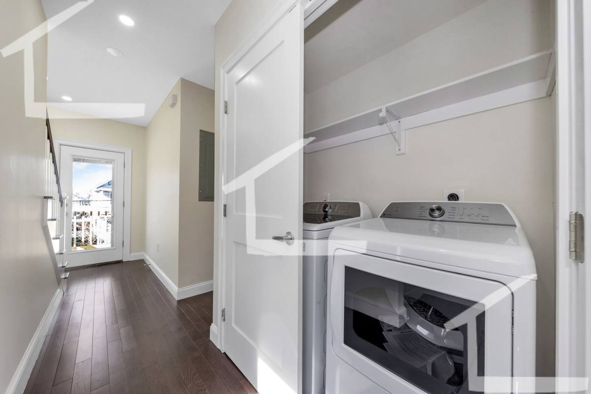 Apartment for rent at 43 Wright St #2A, Medford, MA 02155