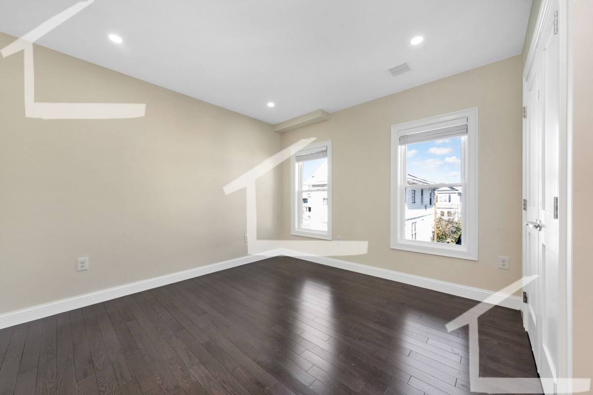 Apartment for rent at 43 Wright St #2A, Medford, MA 02155