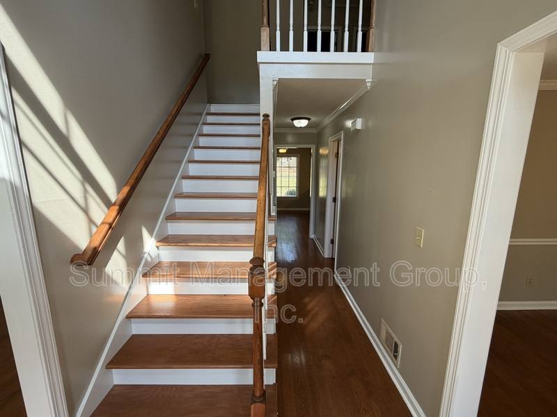 House for rent at 1611 Ellington Rd SE, Conyers, GA 30013