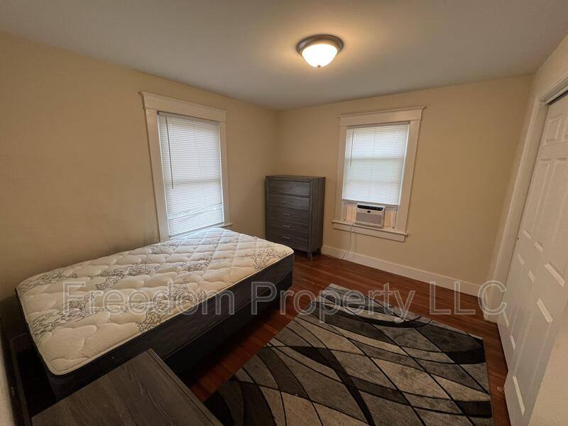 Apartment for rent at 18 Canal St, Southington, CT 06489