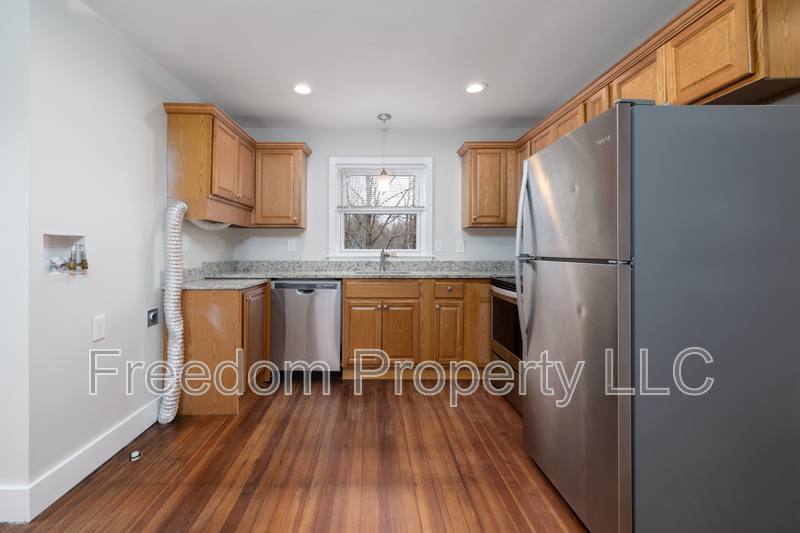 Apartment for rent at 18 Canal St, Southington, CT 06489