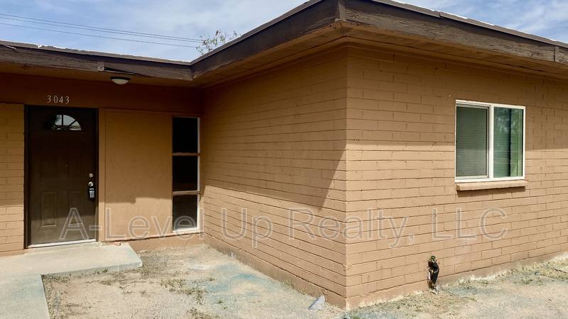 Apartment for rent at 3043 E Proctor Vista, Tucson, AZ 85713