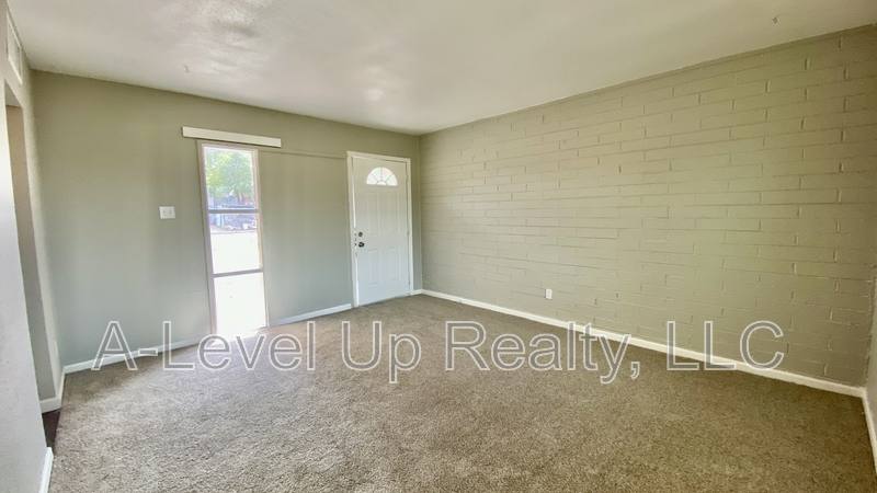 Apartment for rent at 3043 E Proctor Vista, Tucson, AZ 85713