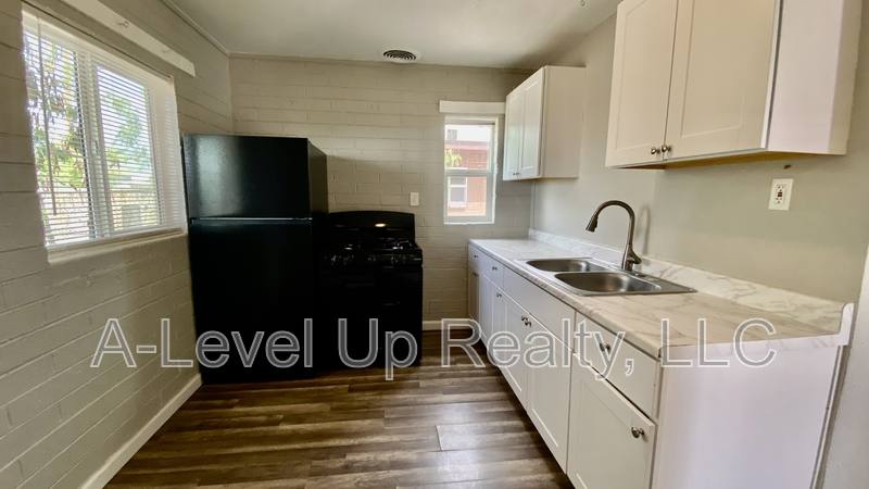 Apartment for rent at 3043 E Proctor Vista, Tucson, AZ 85713