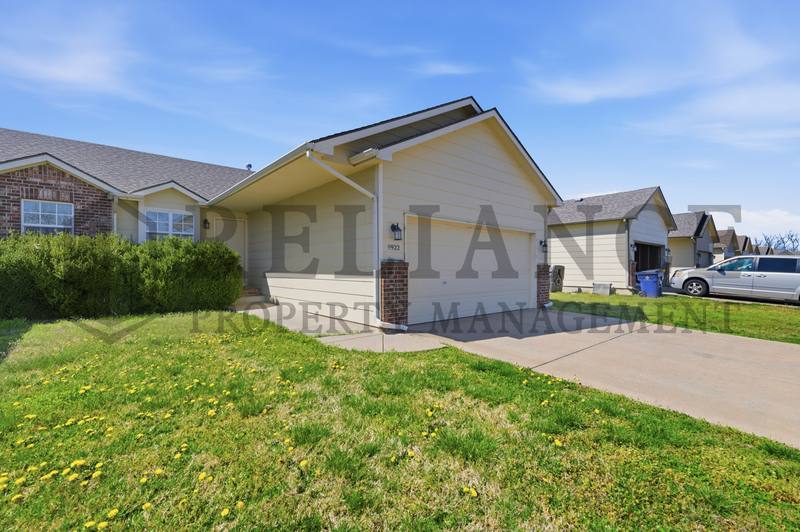 Apartment for rent at 9922 E Kinkaid Circle, Wichita, KS 67207