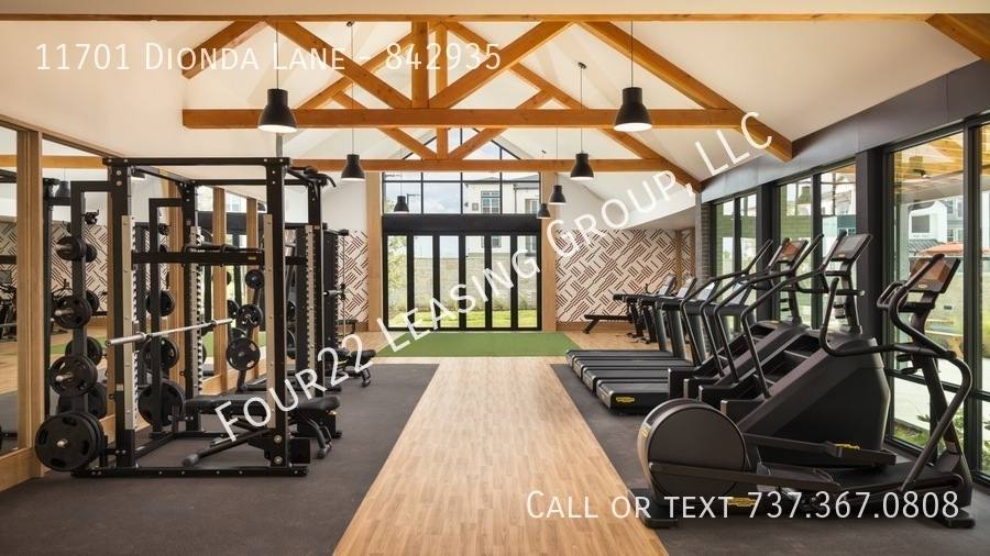 Apartment for rent at 11701 Dionda Lane, Del Valle, TX 78617