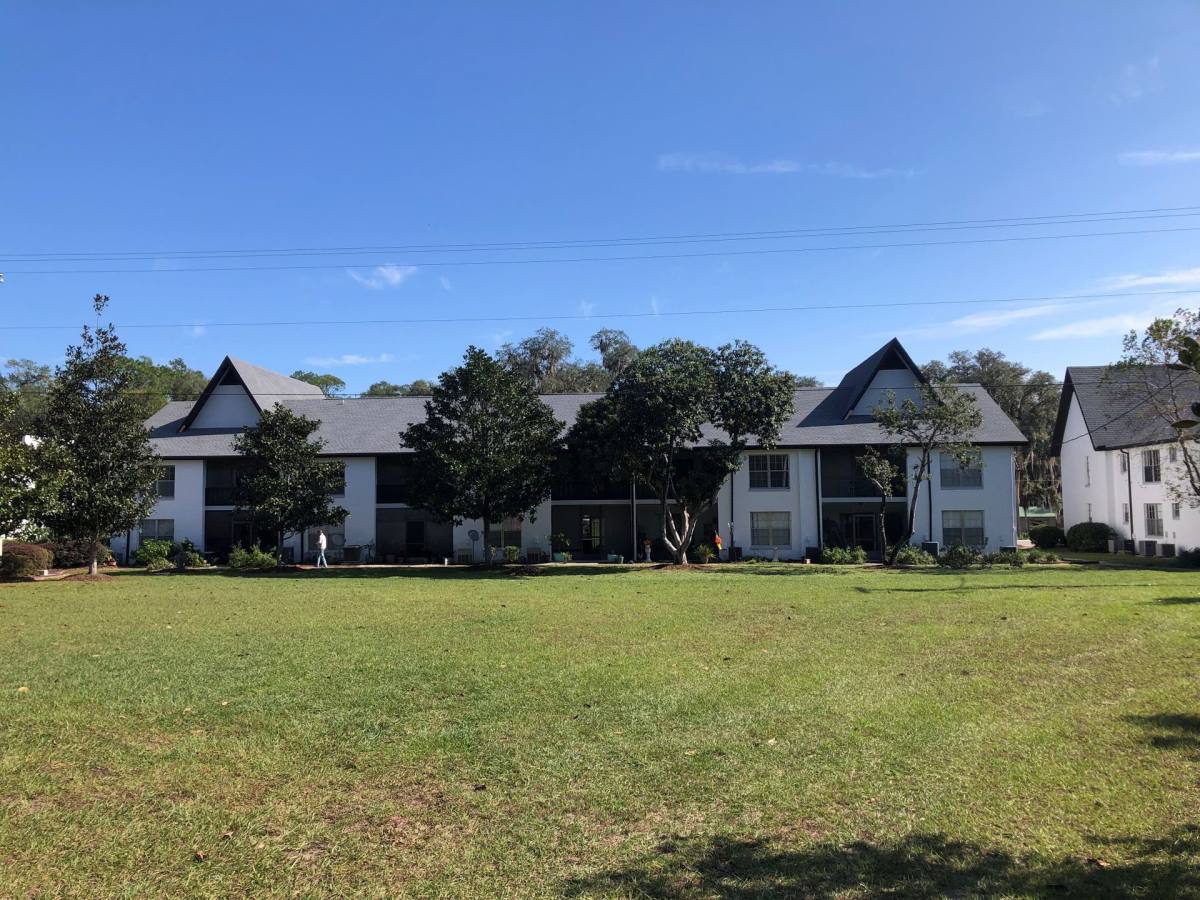 Apartment for rent at 2620 NE 52nd Court, Silver Springs, FL 34488