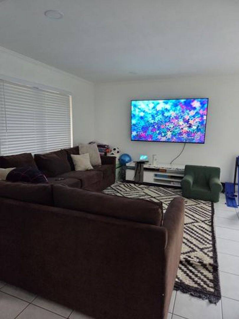 Townhouse for rent at 810 Sandtree Dr, West Palm Beach, FL 33403