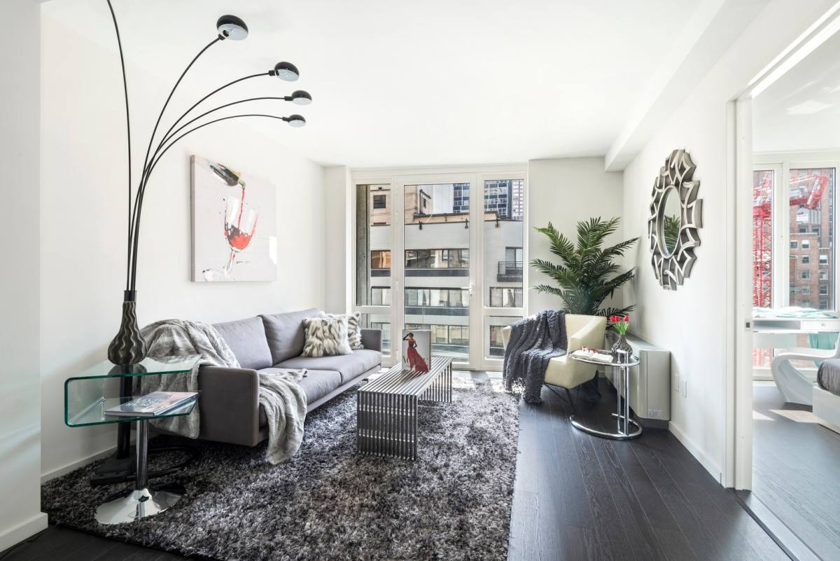 Apartment for rent at 235 E 44th St, New York, NY 10017