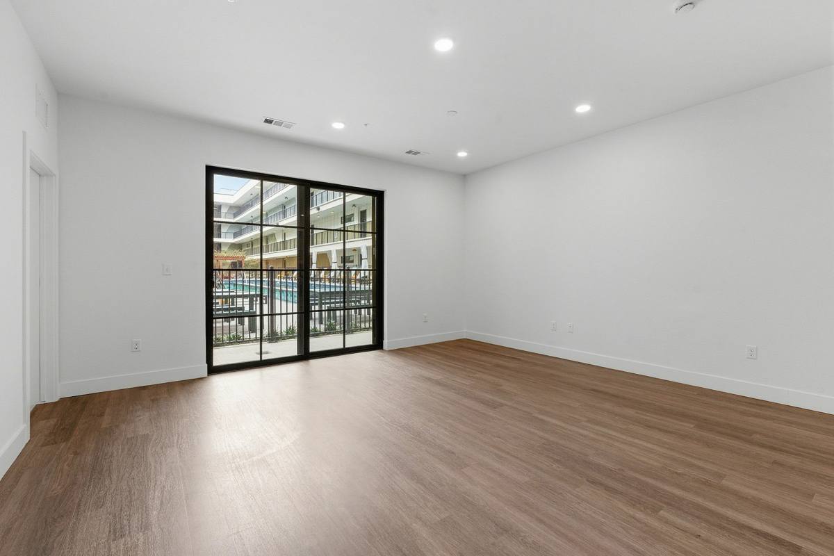 Apartment for rent at 4315 S Congress Ave #202, Austin, TX 78745