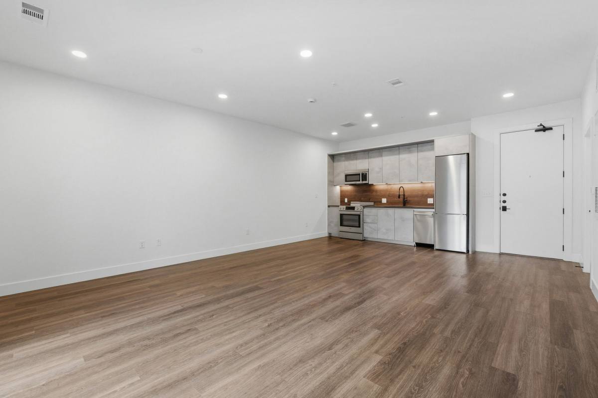 Apartment for rent at 4315 S Congress Ave #202, Austin, TX 78745