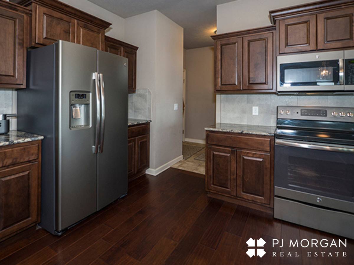 House for rent at 17214 Meredith Ave, Omaha, NE 68116