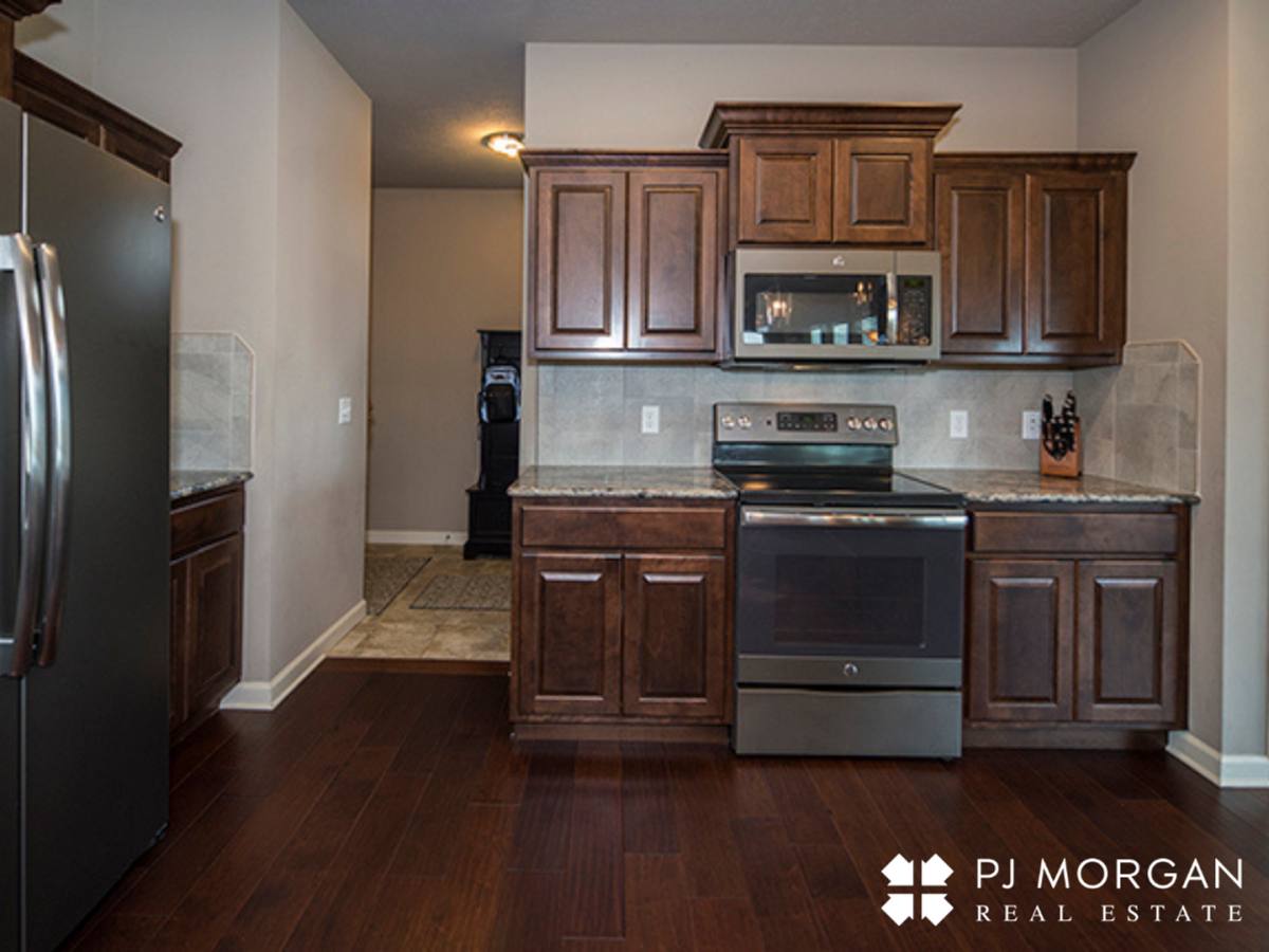 House for rent at 17214 Meredith Ave, Omaha, NE 68116