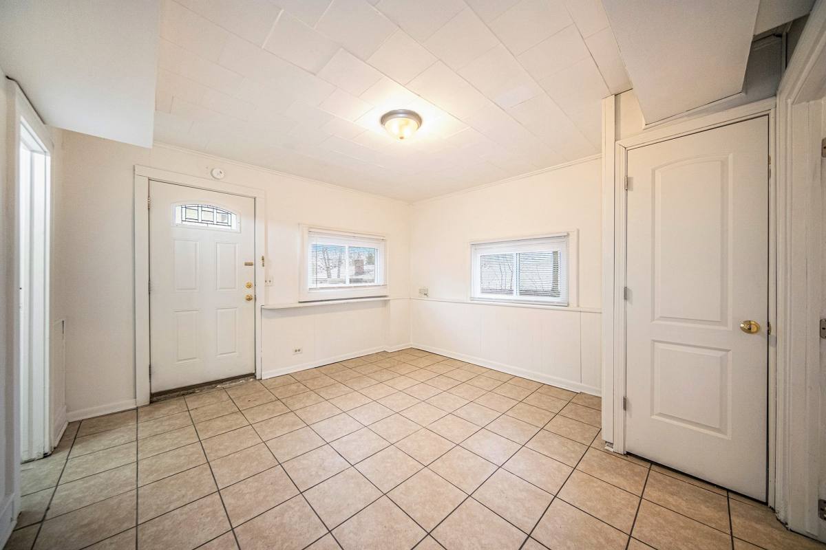 Apartment for rent at 401 Pauline #COTTAGE, Ann Arbor, MI 48104