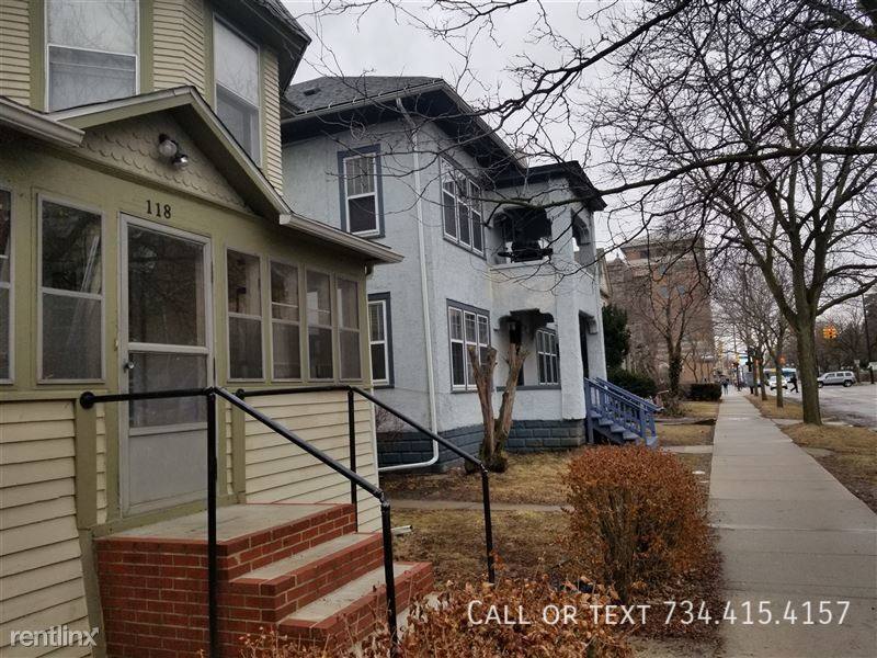 Apartment for rent at 118 N State St, Ann Arbor, MI 48104