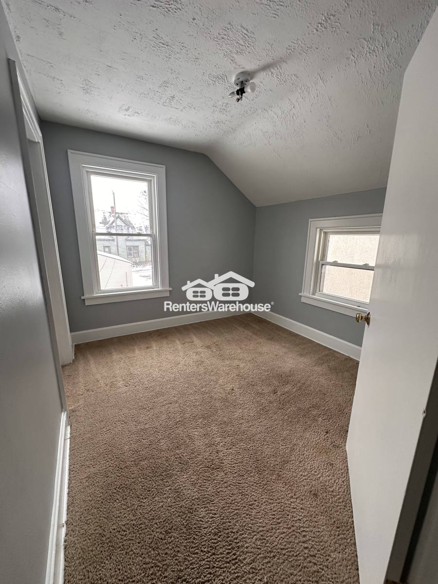 Townhouse for rent at 3501 22nd Ave S, Minneapolis, MN 55407